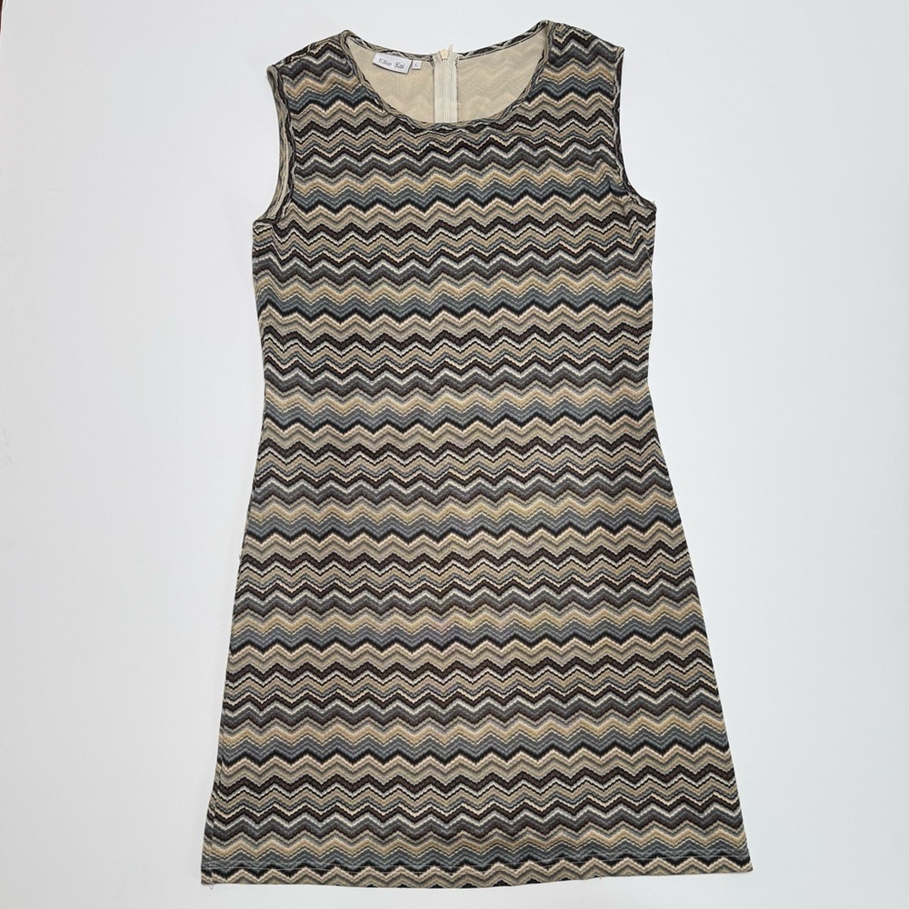 Zigzag Pattern Sleeveless Mini Dress